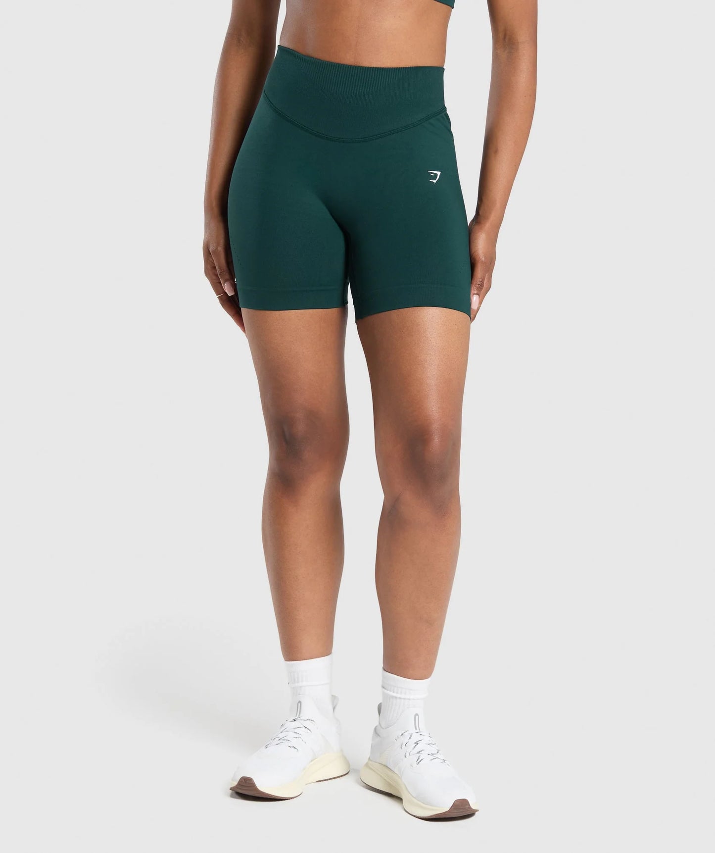 SWEAT SEAMLESS SHORTS